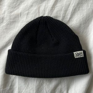 DEUS waffle knit beanie